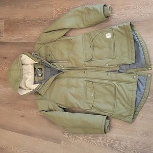 Carhartt Women's Winter Parka Utility jacket- size SMALL (lightly-used)